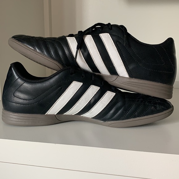 Adidas Goletto II Shoes (like new) - Picture 6 of 10